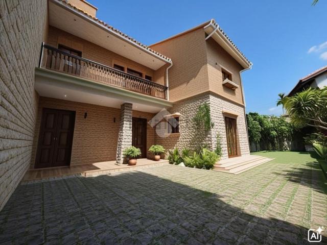 Villetta indipendente in vendita di 300 m² in Via Enrico Fermi, 3
