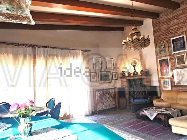 Villetta indipendente in vendita di 300 m² in Via Egidio Forcellini