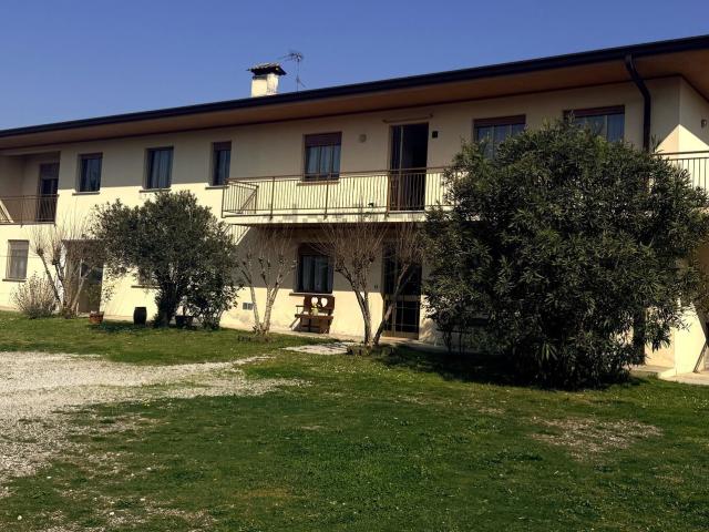 Villetta indipendente in vendita di 300 m² in Via Eugenio Curiel, 14