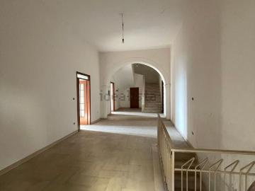 Villetta indipendente in vendita di 300 m² in Via Federico Altieri