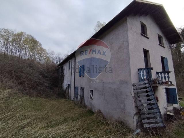 Villetta indipendente in vendita di 300 m² in Via Orzes, 29