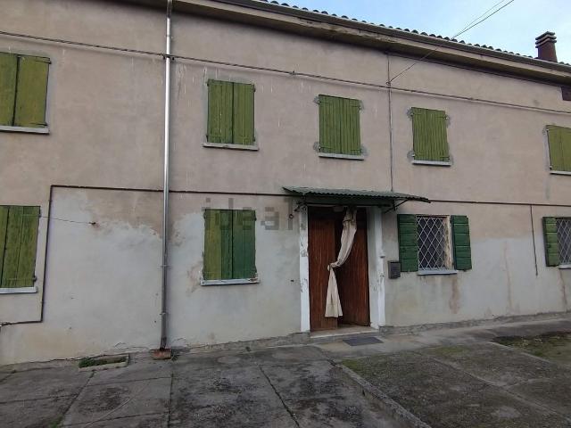 Villetta indipendente in vendita di 300 m² in Via Lanzoni