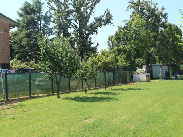 Villetta indipendente in vendita di 300 m² in Via Molza, 93