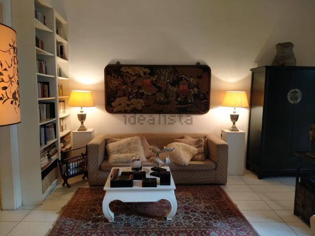 Villetta indipendente in vendita di 300 m² in Via Machiavelli