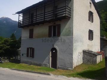 Villetta indipendente in vendita di 300 m² in Via Macolini, 13