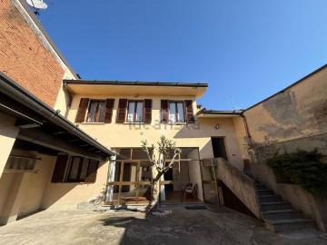 Villetta indipendente in vendita di 300 m² in Via Marchesi, 21