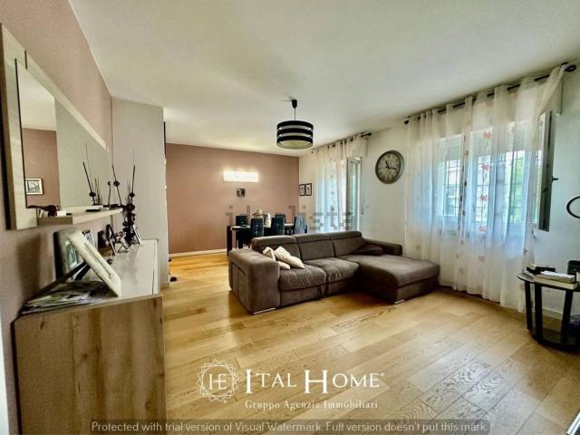 Villetta indipendente in vendita di 300 m² in Via Milone