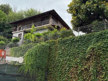 Villetta indipendente in vendita di 300 m² in Via Natta, 26