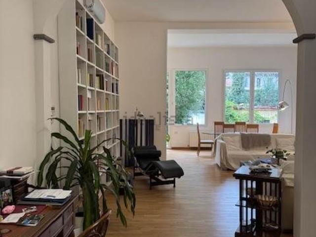 Villetta indipendente in vendita di 300 m² in Via San Domenico, 11