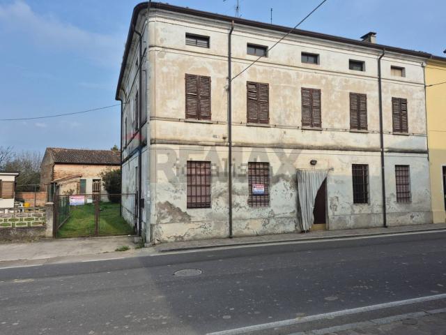 Villetta indipendente in vendita di 300 m² in Via San Fermo, 85