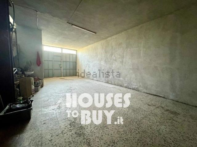 Villetta indipendente in vendita di 300 m² in Via Skanderberg, 141