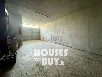 Villetta indipendente in vendita di 300 m² in Via Skanderberg, 141