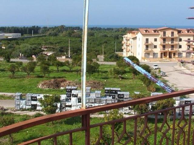 Villetta indipendente in vendita di 300 m² in Via statale