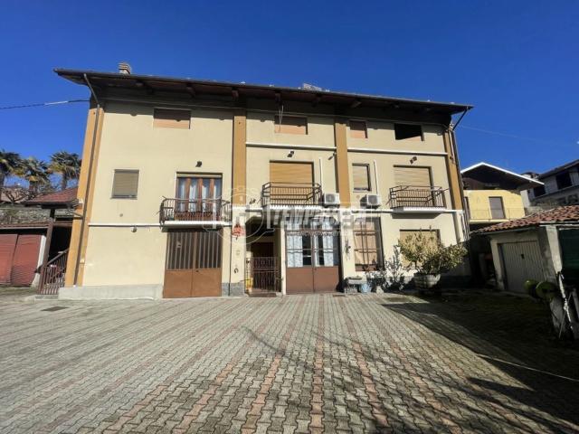 Villetta indipendente in vendita di 300 m² in Via Roma, 8