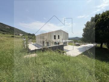 Villetta indipendente in vendita di 300 m² in Via Roma