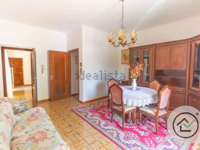 Villetta indipendente in vendita di 300 m² in Via Roma, 19