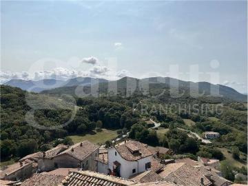 Villetta indipendente in vendita di 300 m² in Via Roma
