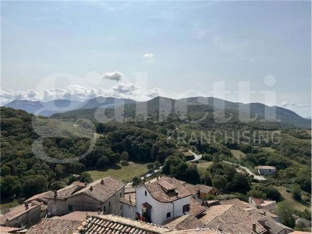 Villetta indipendente in vendita di 300 m² in Via Roma