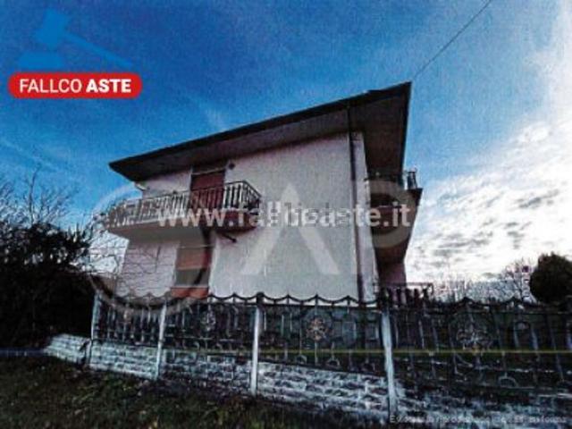 Villetta indipendente in vendita di 300 m² in Via Rio San Martino, 117