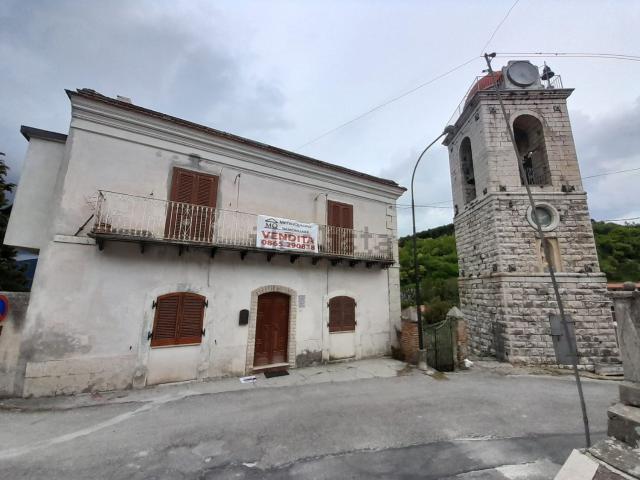 Villetta indipendente in vendita di 300 m² in Via Vittorio Emanuele, 15