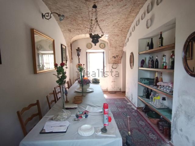 Villetta indipendente in vendita di 300 m² in Via Vittorio Veneto, 1