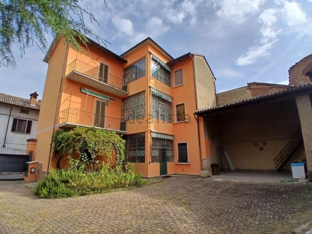 Villetta indipendente in vendita di 300 m² in Via Vittorio Veneto