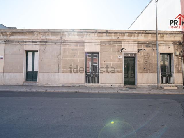 Villetta indipendente in vendita di 300 m² in Via Vicenza