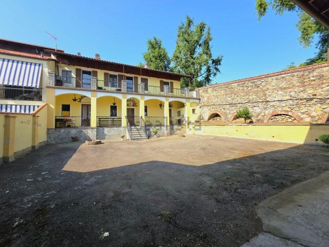 Villetta indipendente in vendita di 300 m² in Vicolo Anzola, 17