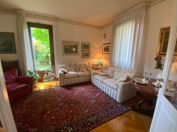 Villetta indipendente in vendita di 300 m² in Borgo Cavalli