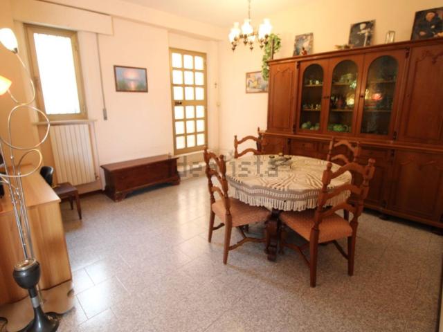 Villetta indipendente in vendita di 300 m² in Borgo da Monte, 14