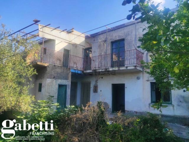Villetta indipendente in vendita di 300 m² in Contrada Santa Lucia