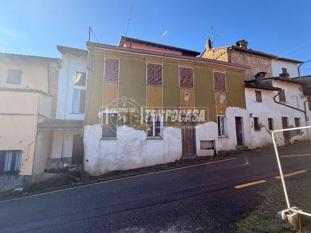 Villetta indipendente in vendita di 300 m² in Frazione Valle Muto