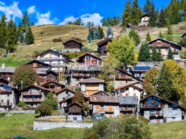 Villetta indipendente in vendita di 300 m² in Località Corgnolaz