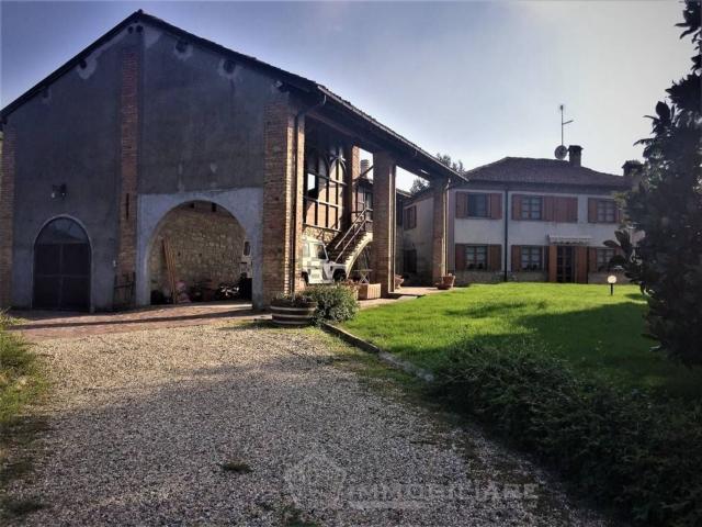 Villetta indipendente in vendita di 300 m² in Località Gravanago, 14