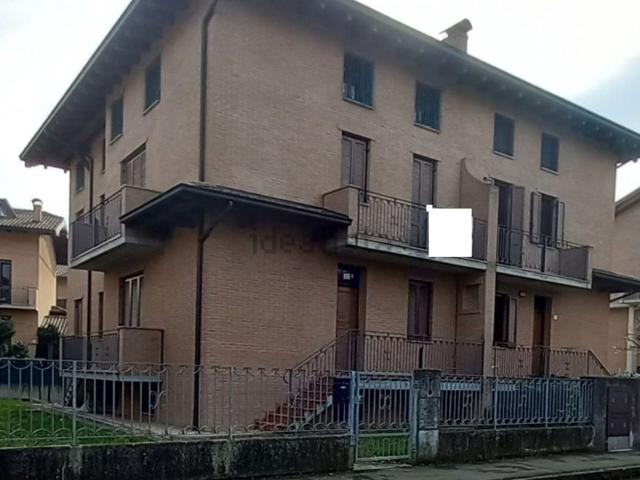 Villetta indipendente in vendita di 300 m² in Strada Cognento
