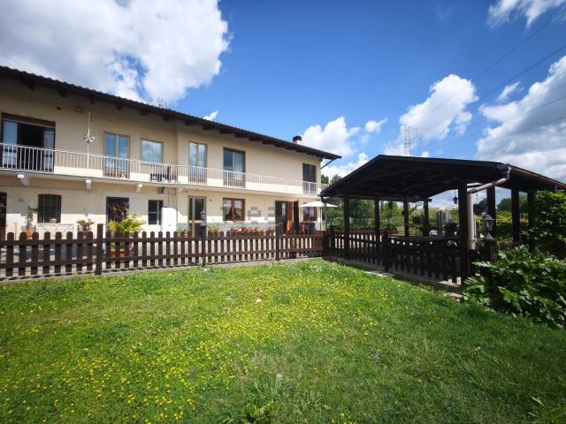 Villetta indipendente in vendita di 300 m² in Strada Barauda, 13