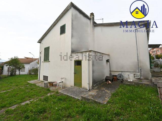 Villetta indipendente in vendita di 300 m² in Strada Statale 259, 126