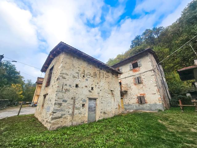 Villetta indipendente in vendita di 300 m² in Strada Provinciale 237
