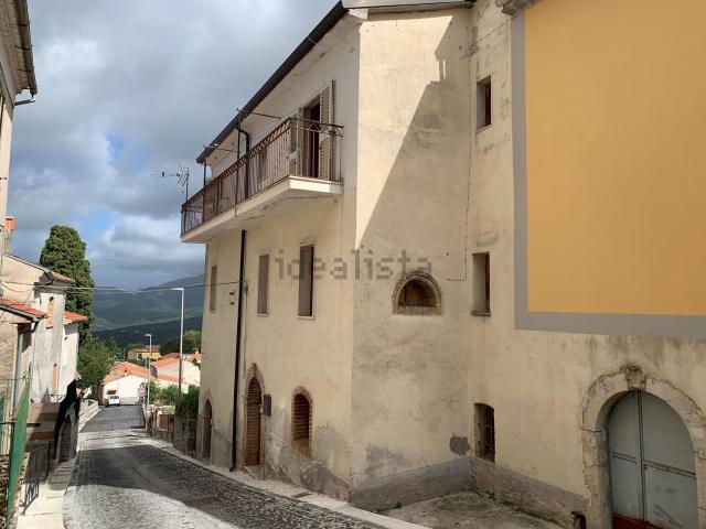 Villetta indipendente in vendita di 304 m² in Via San Sebastiano