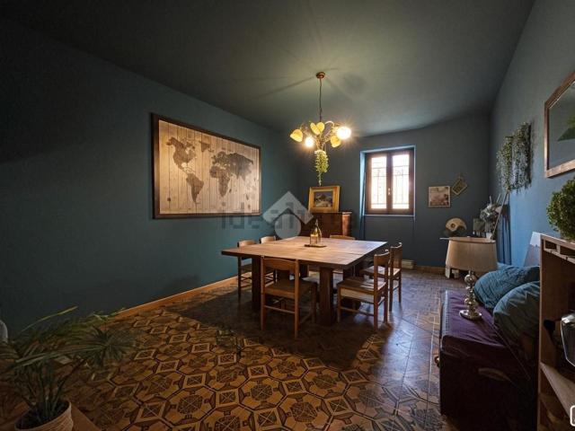 Villetta indipendente in vendita di 305 m² in Via Borghetto, 2