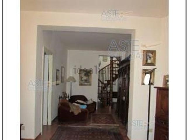 Villetta indipendente in vendita di 305 m² in Vicolo Calipso, 4