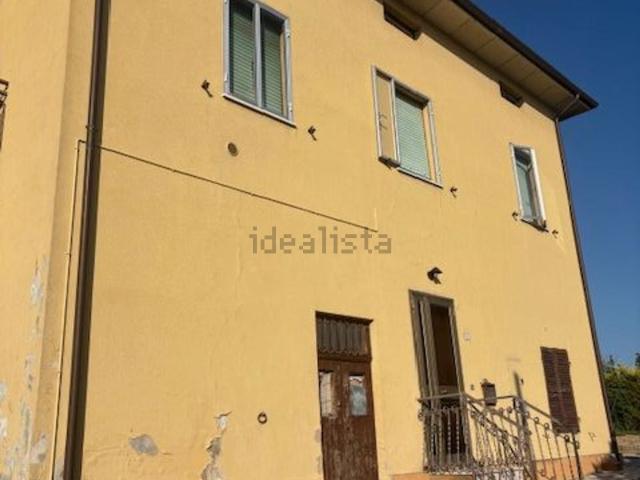 Villetta indipendente in vendita di 306 m² in Via Giosuè Carducci