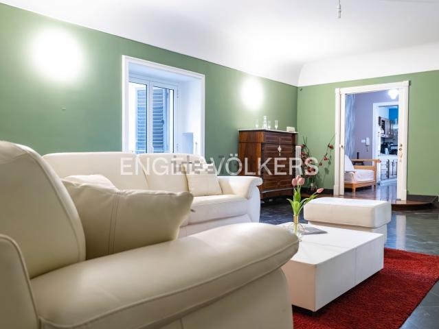 Villetta indipendente in vendita di 308 m² in Via Ecce Homo, 87