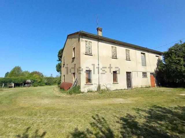 Villetta indipendente in vendita di 308 m² in Via Sammartina, 40
