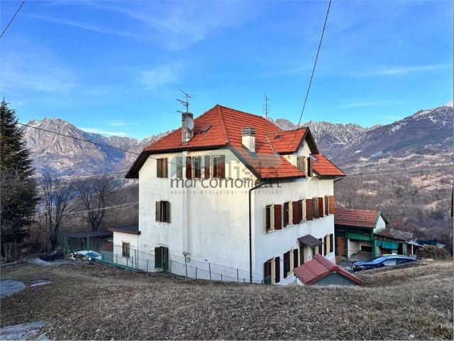 Villetta indipendente in vendita di 309 m²