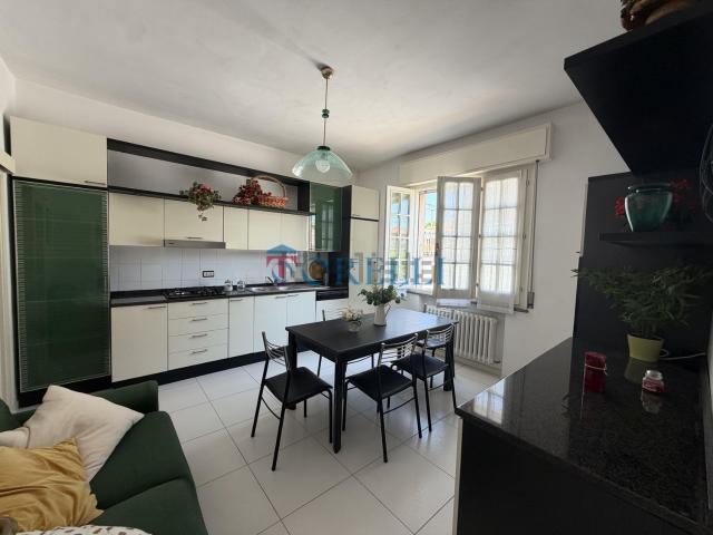 Villetta indipendente in vendita di 309 m² in Via Giacomo Puccini, 4