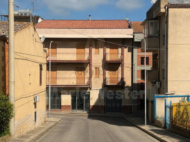 Villetta indipendente in vendita di 309 m² in Corso Generale Grisanti, 53