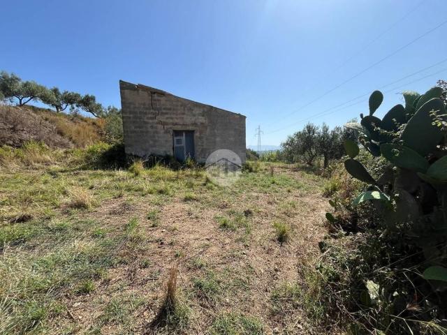 Villetta indipendente in vendita di 30 m² in Contrada Gagliardetta