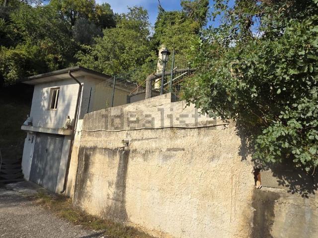 Villetta indipendente in vendita di 30 m² in Via Monzano, 53
