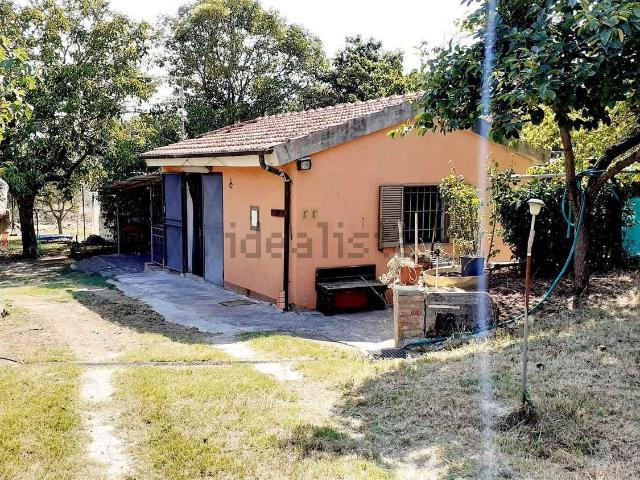 Villetta indipendente in vendita di 30 m² in Via per Rosignano